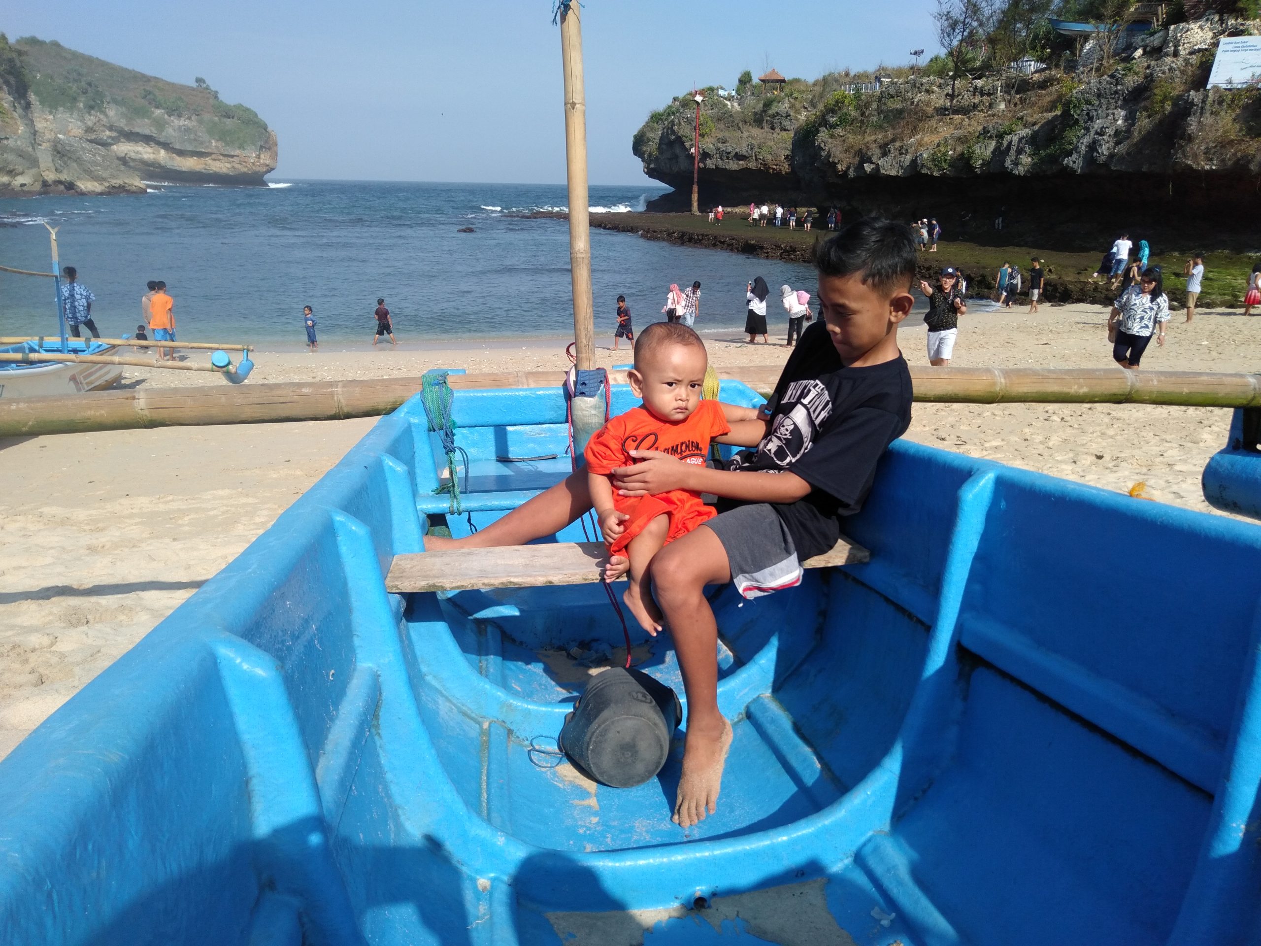 Wisata Gunungkidul Pantai Gesing 1