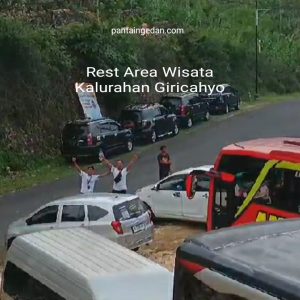 Lokasi Parkir Bus & Rest Area Wisata Kalurahan Girikarto untuk wisatawan dari jalur JJLS Gunungkidul Lokasi Parkir Bus & Rest Area Wisata Kalurahan Girikarto untuk wisatawan dari jalur JJLS Gunungkidul